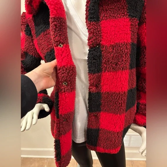 Knox Rose Buffalo Check Plaid Sherpa Jacket - Red and Black, Women’s M - Picture 8 of 12